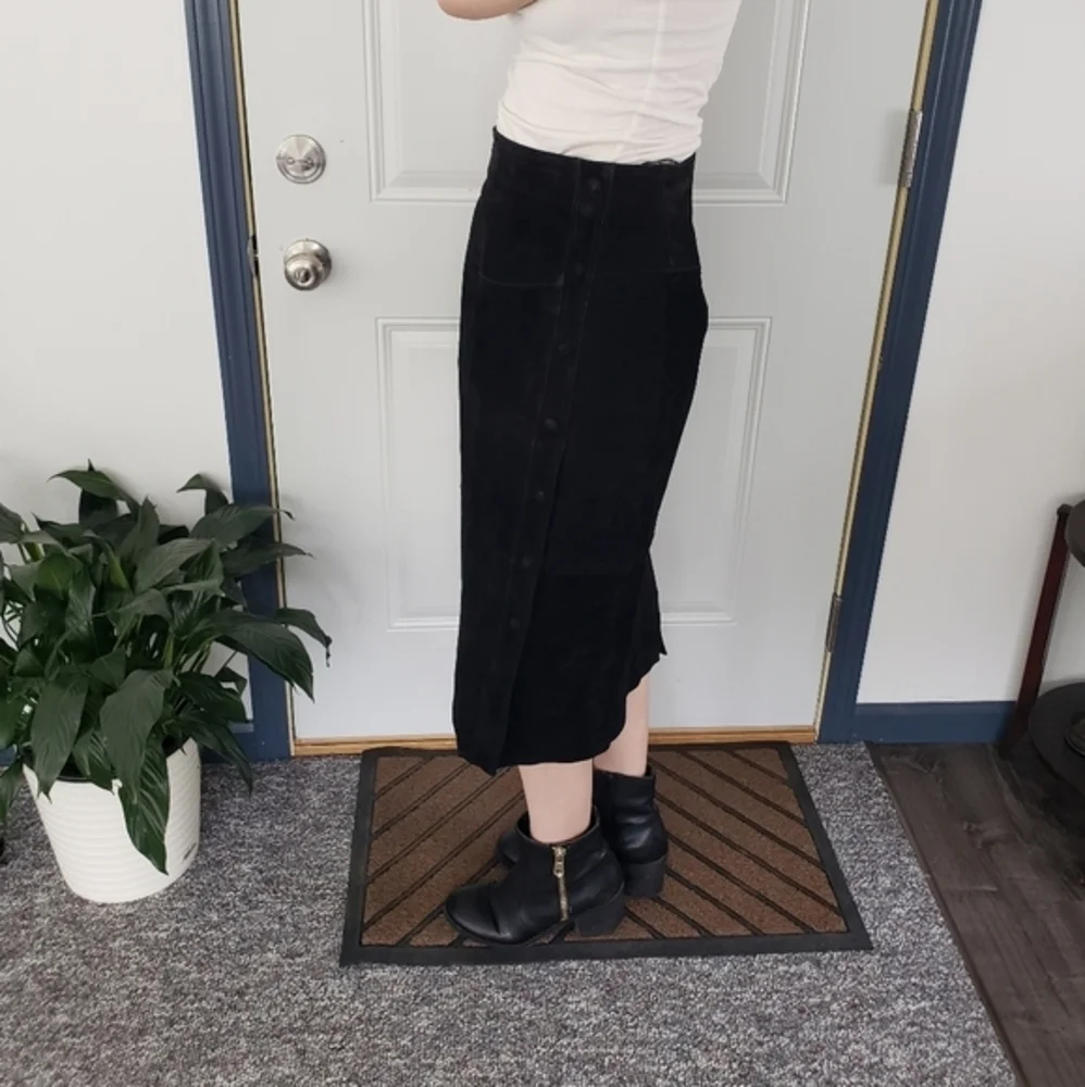 Vintage 90s Wilson's Leather‎ Suede Skirt